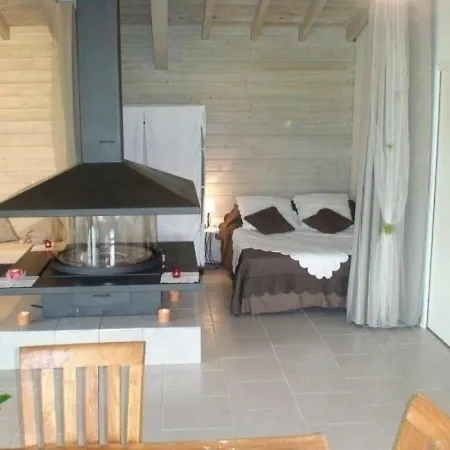 Prázdninový dům House La Combe Du Rossignol Ginals